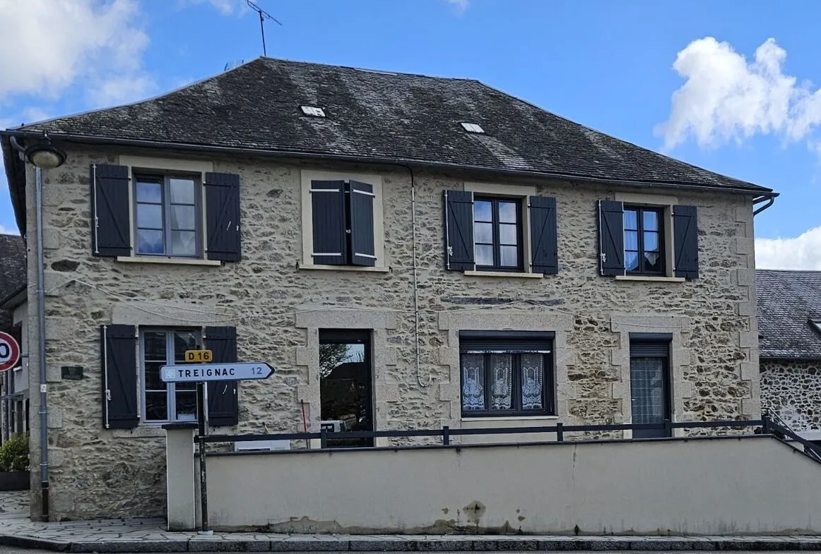 Maison à vendre à Chamberet en Corrèze - Opportunité d'investissement 