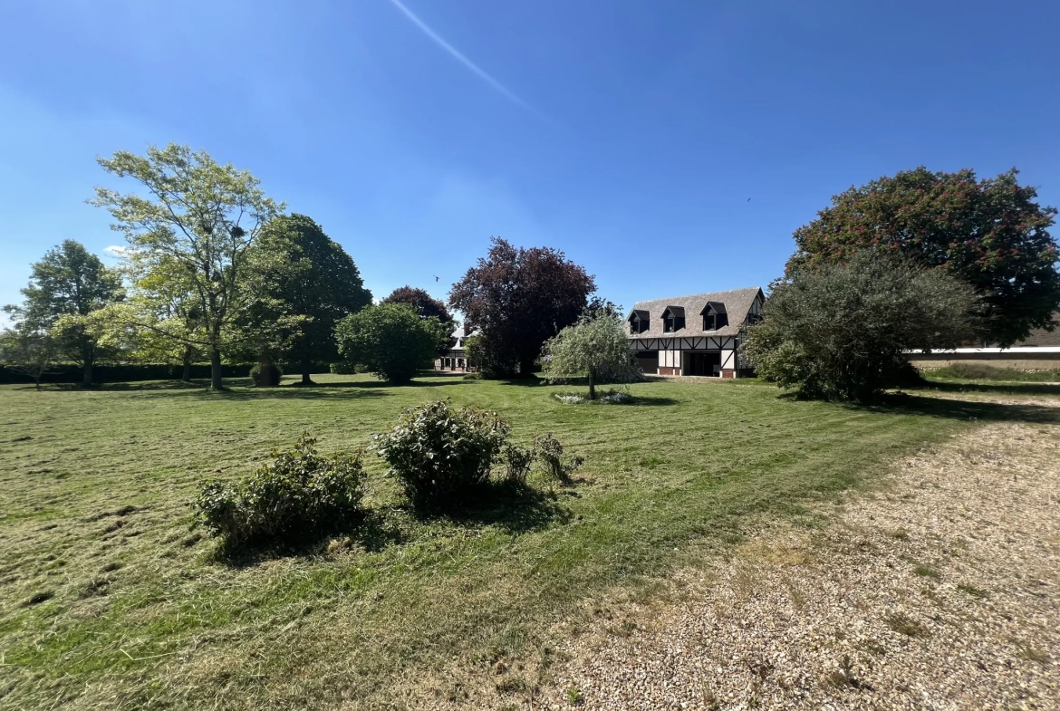 Charmante maison normande avec grand parc à 10 min du Neubourg 
