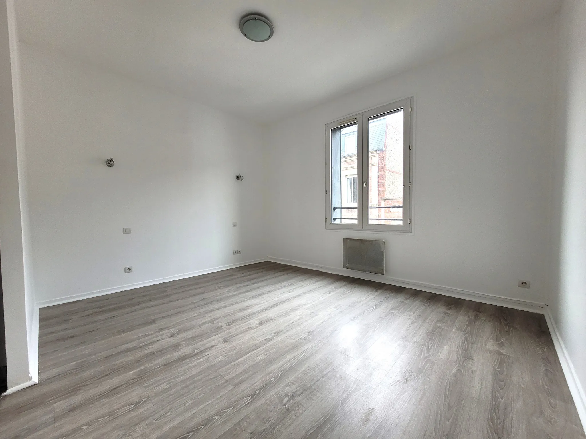 Bel appartement de 111 m² à 400 mètres de la plage à Fecamp 