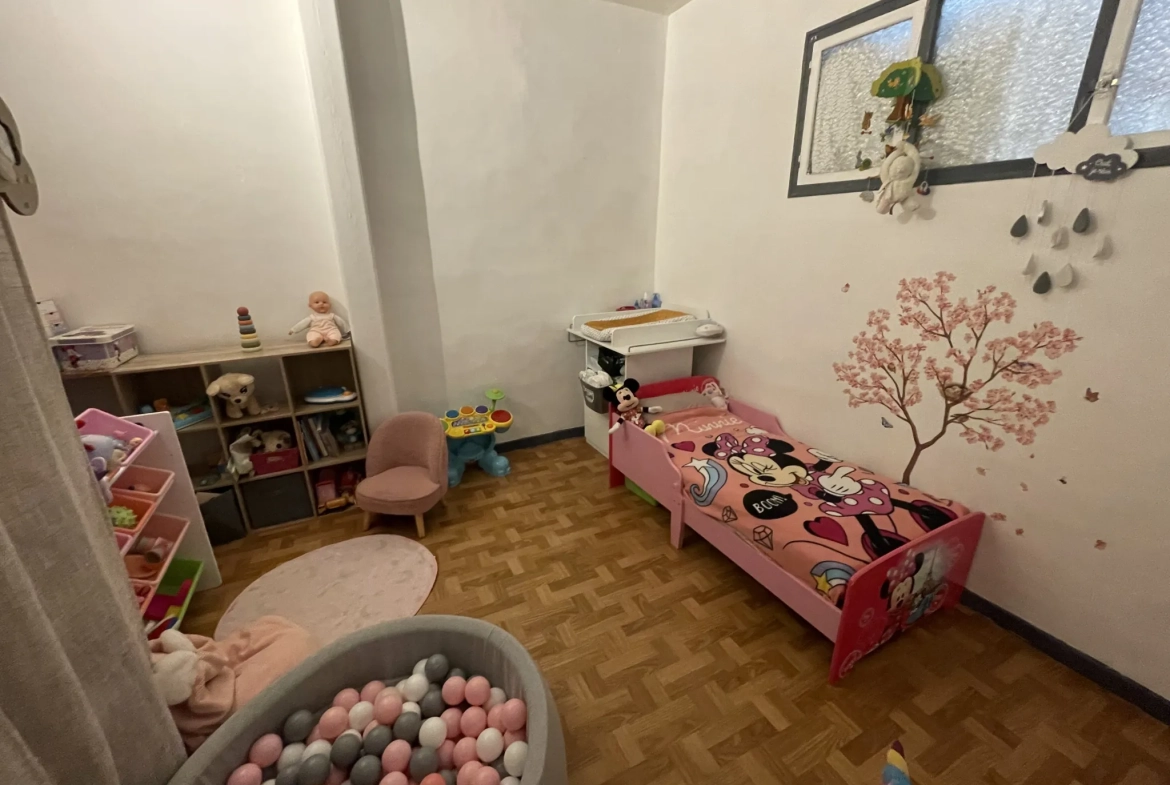 Maison de village T3 lumineuse à Aimargues avec parking facile 