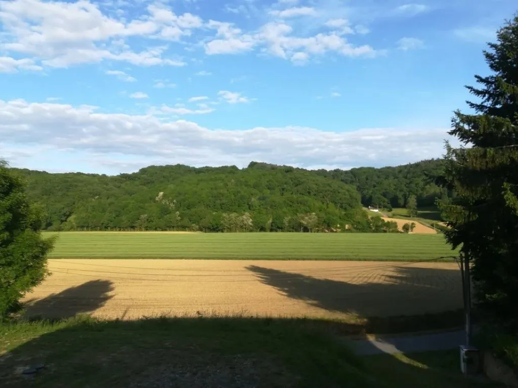 Villa spacieuse à finir avec vue sur la campagne à Puntous 