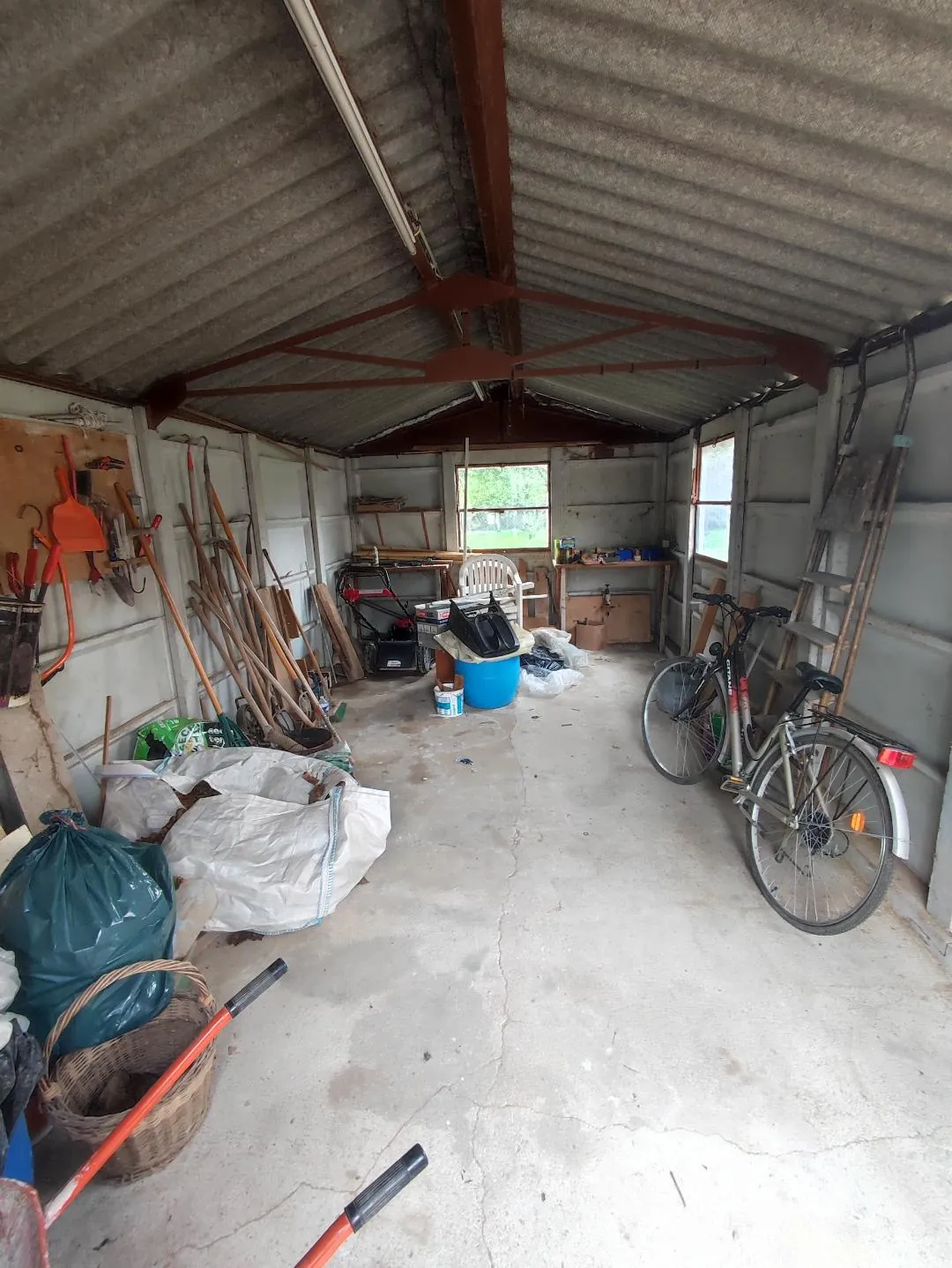 Maison à Saint-André-les-Vergers de 85 m² avec grand jardin et garage 