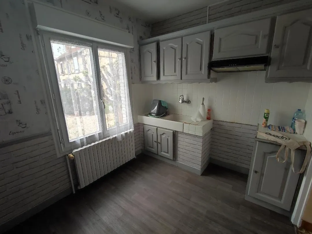 Maison à Saint-André-les-Vergers de 85 m² avec grand jardin et garage 