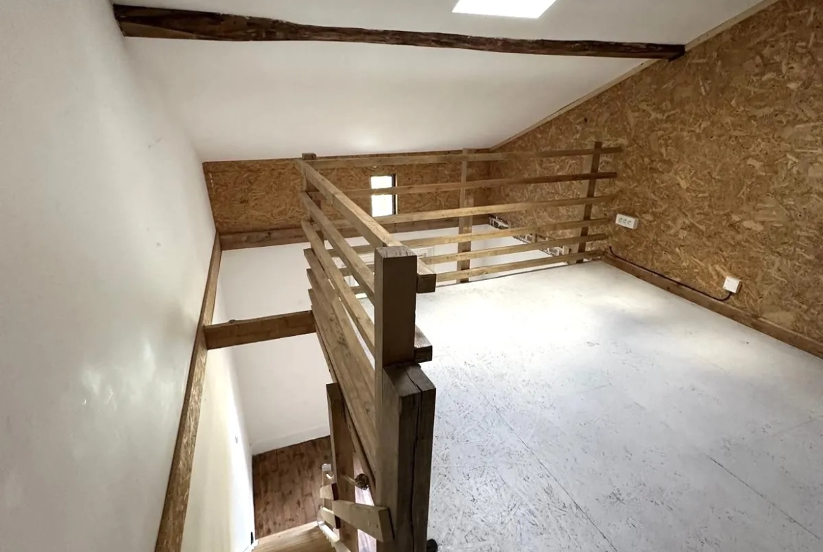 Appartement duplex F3 de 74,09 m² à Unieux, secteur calme et résidentiel, idéal premier achat ou investissement 