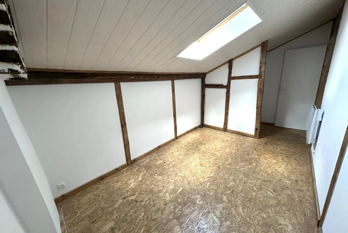 Appartement duplex F3 de 74,09 m² à Unieux, secteur calme et résidentiel, idéal premier achat ou investissement 