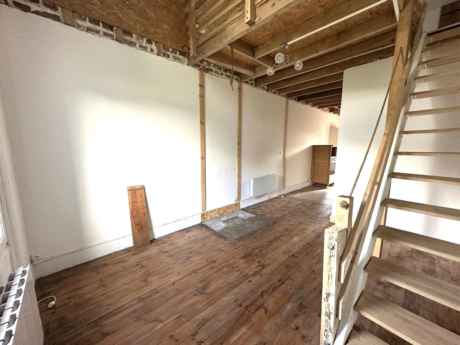 Appartement duplex F3 de 74,09 m² à Unieux, secteur calme et résidentiel, idéal premier achat ou investissement 