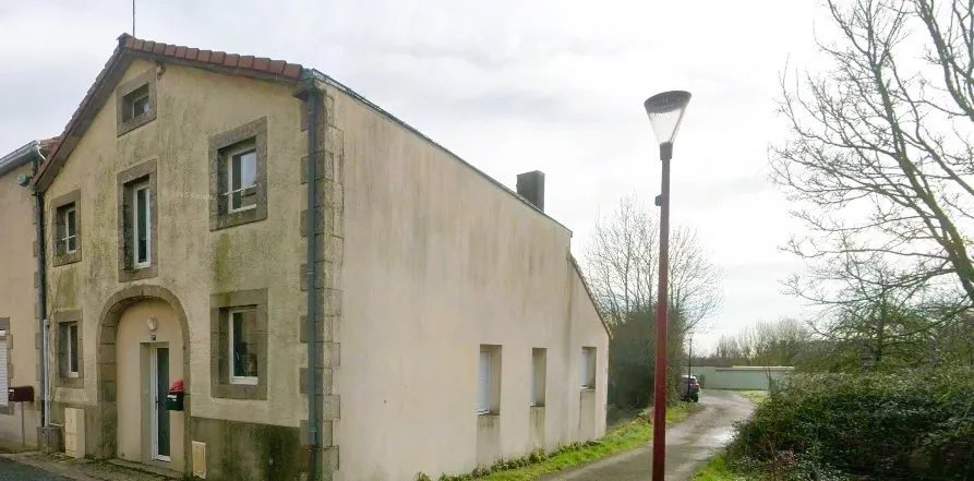 Appartement rénové à vendre à Combrand avec locataire en place – Investissement performant dans les Deux-Sèvres 
