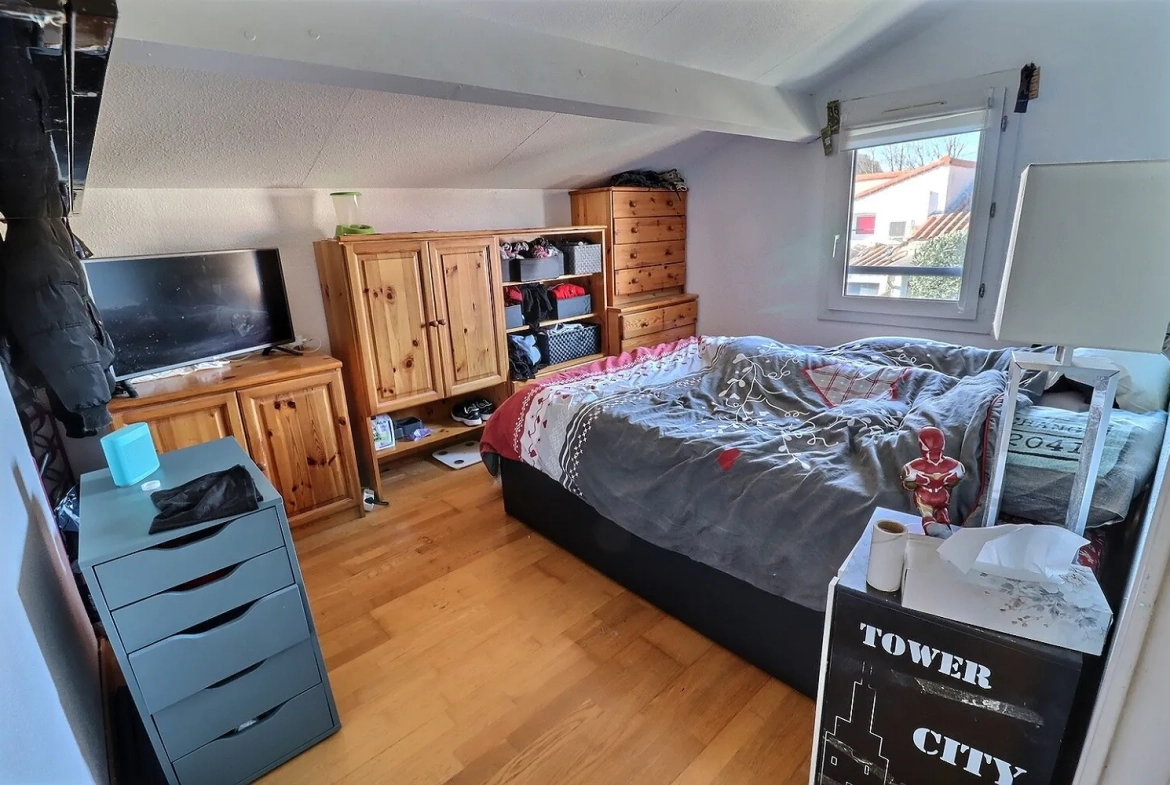 Maison 3 pièces avec jardin, piscine et parking à Vic-la-Gardiole (34) 