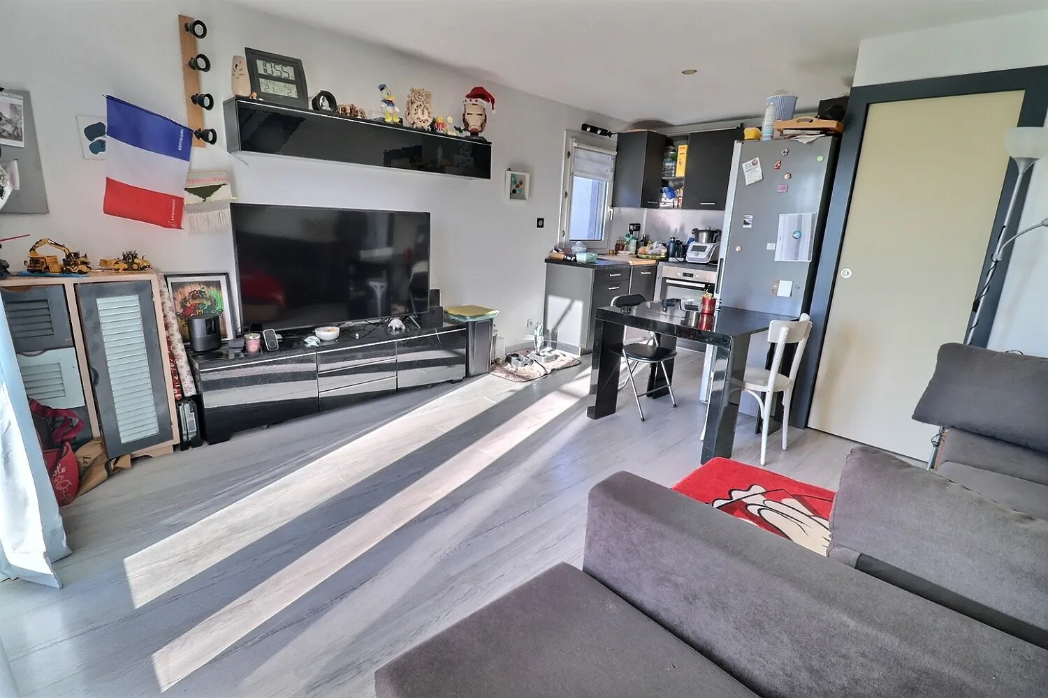 Maison 3 pièces avec jardin, piscine et parking à Vic-la-Gardiole (34) 