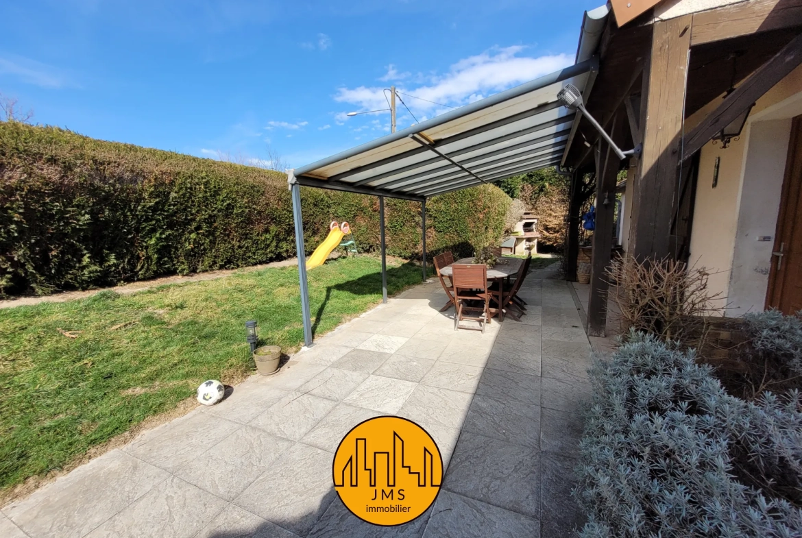 Belle maison familiale à Tronget avec garage et terrasse - Classe énergie 'C' 