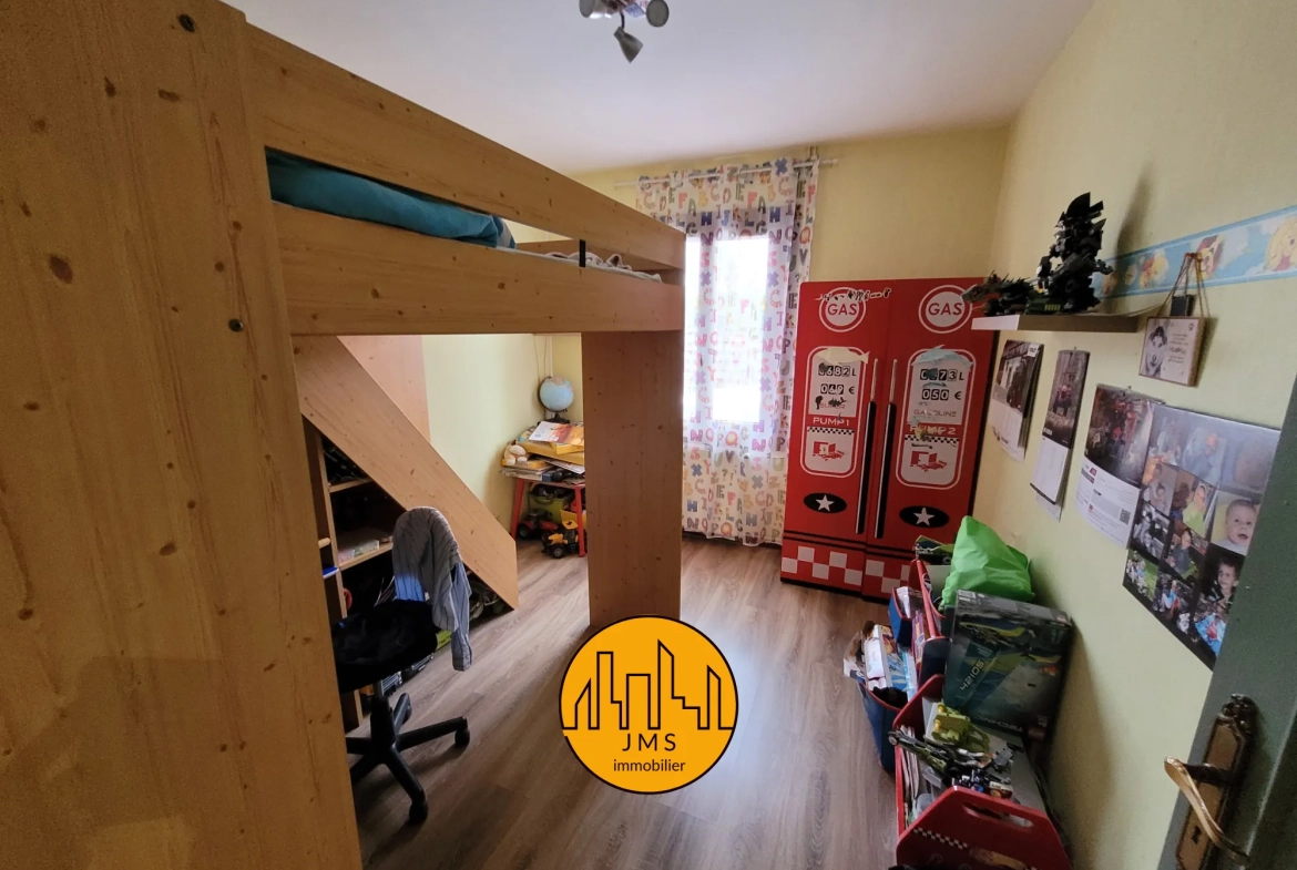 Belle maison familiale à Tronget avec garage et terrasse - Classe énergie 'C' 