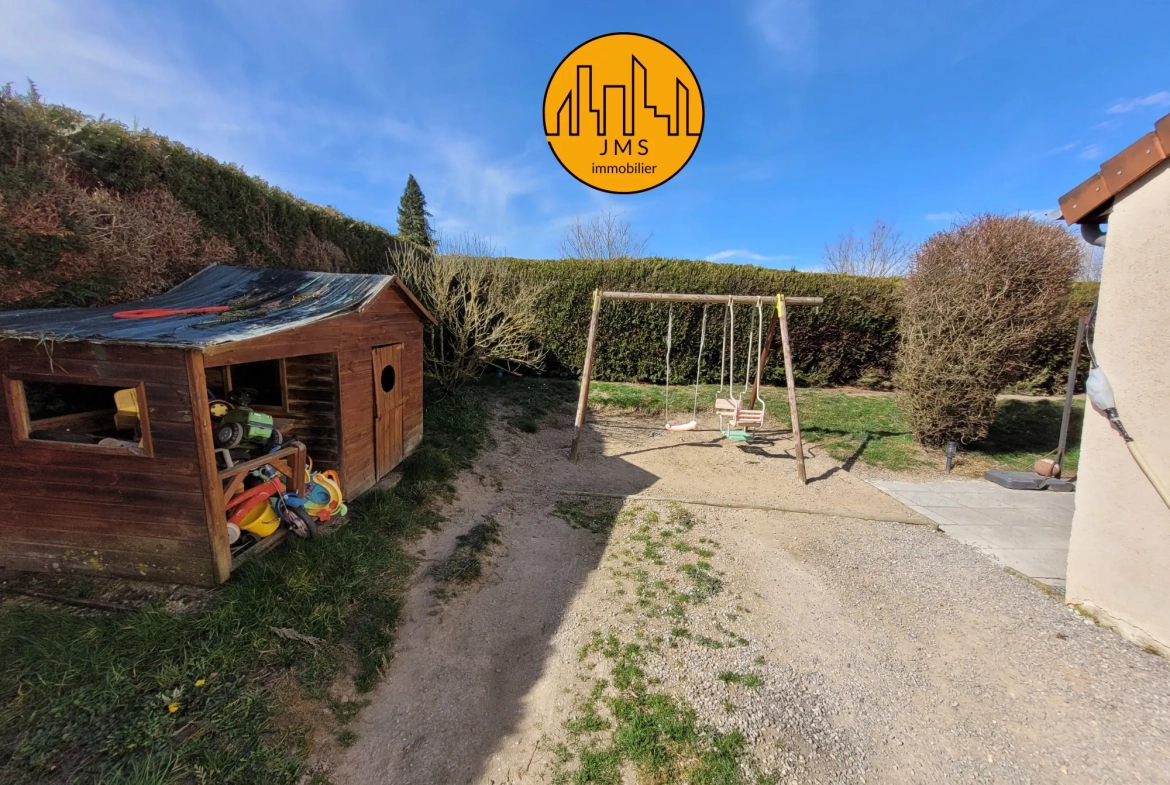 Belle maison familiale à Tronget avec garage et terrasse - Classe énergie 'C' 