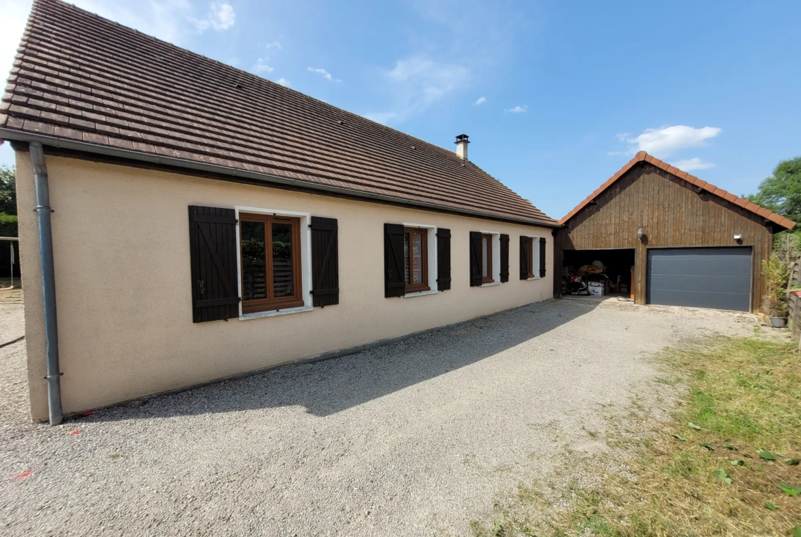 Belle maison familiale à Tronget avec garage et terrasse - Classe énergie 'C' 