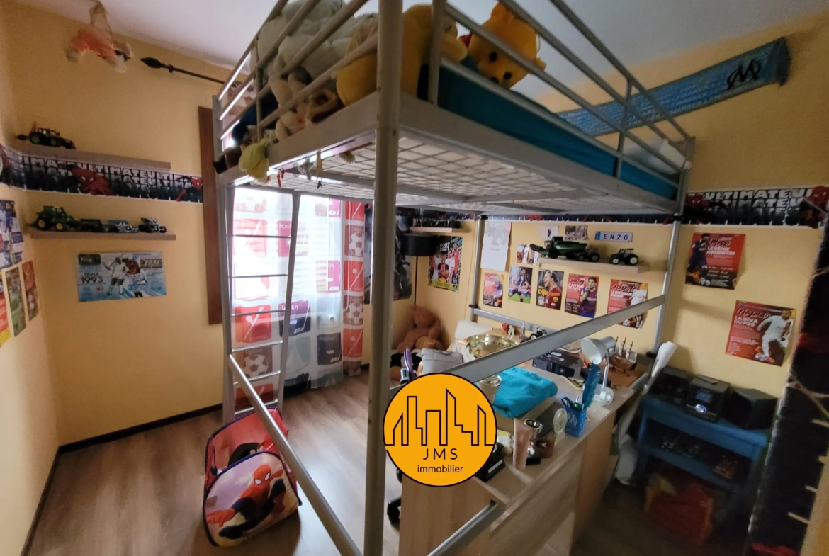 Belle maison familiale à Tronget avec garage et terrasse - Classe énergie 'C' 