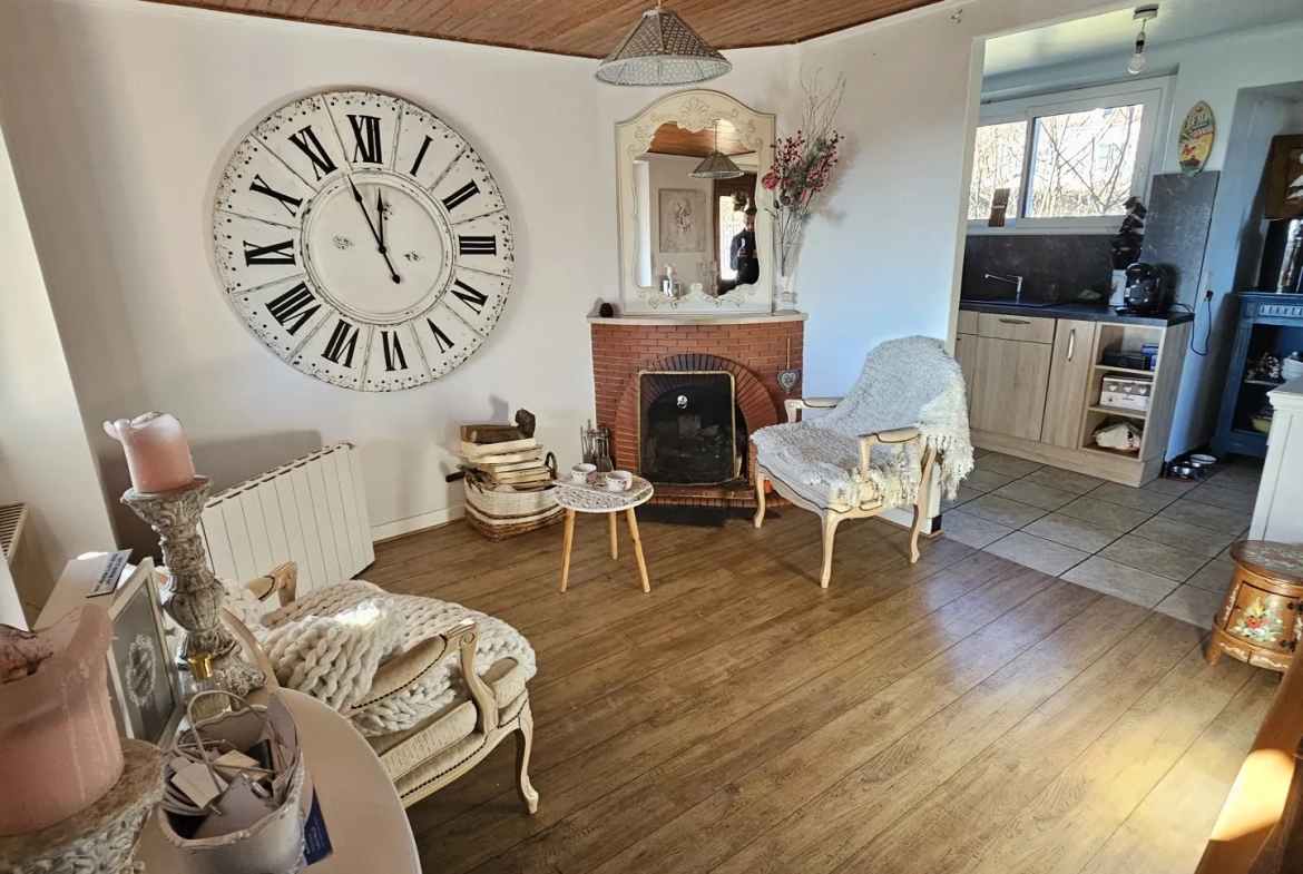 A vendre ensemble de deux maisons en pierre à Saint-Sozy, Lot 