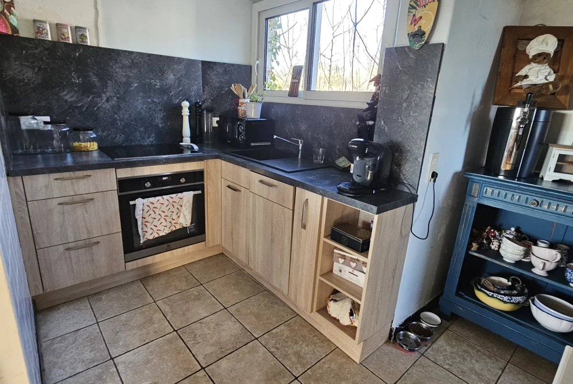 A vendre ensemble de deux maisons en pierre à Saint-Sozy, Lot 