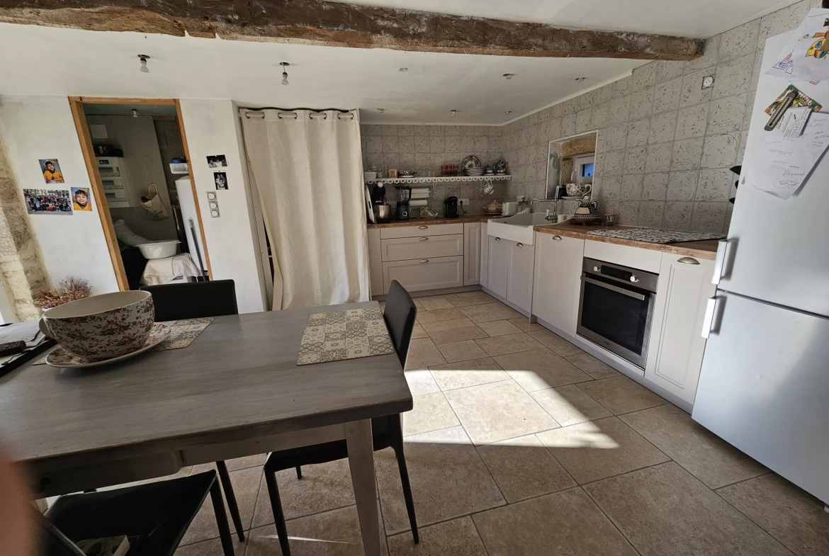 A vendre ensemble de deux maisons en pierre à Saint-Sozy, Lot 