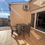 Appartement T3 avec vue mer à Sainte-Marie-la-Mer - 60 m², parking, dernier étage