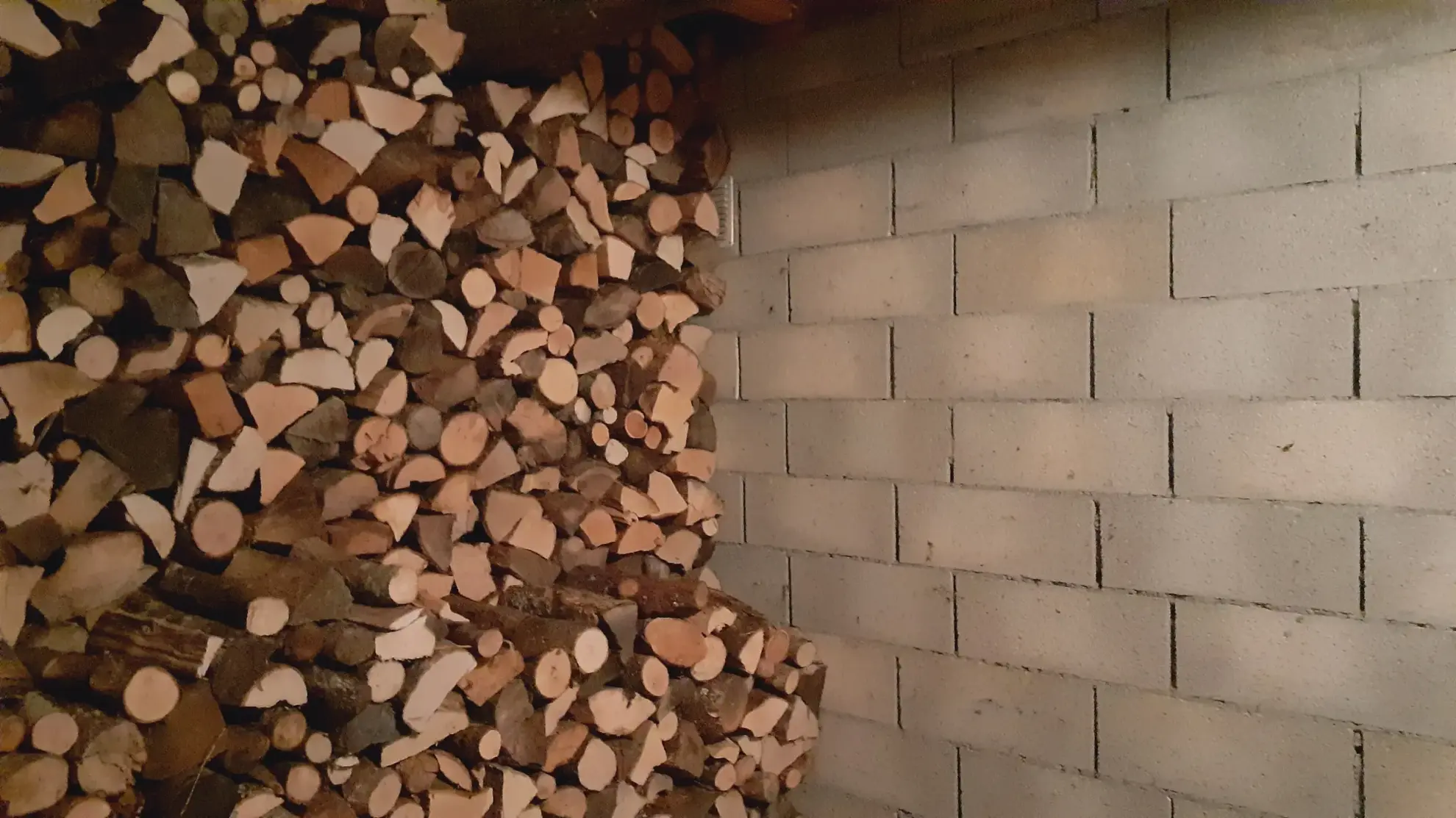 Maison en pierre à Grenant de 100 m², rénovée partiellement, avec terrasse et garage 