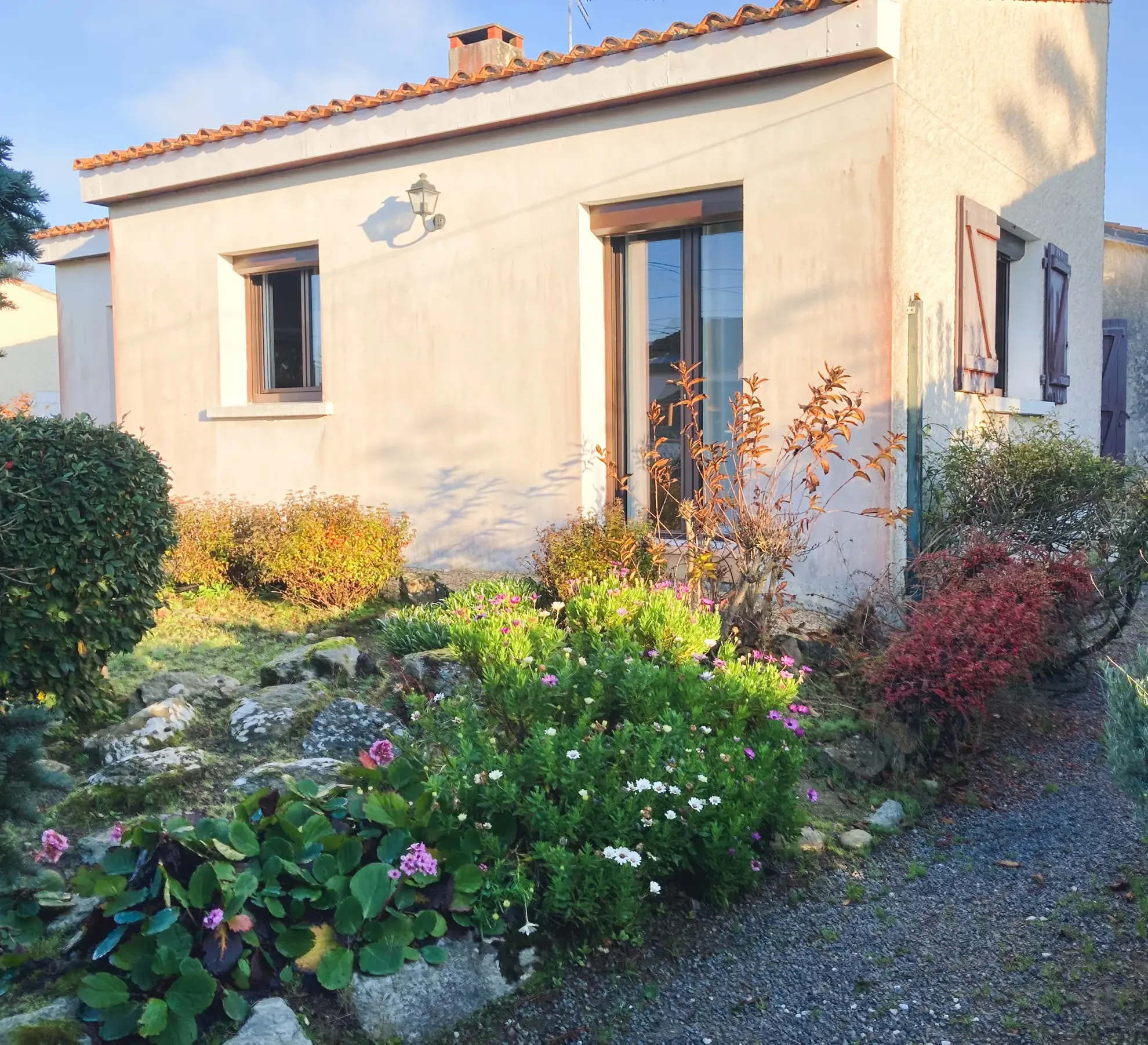 Maison à rénover de 60 m² à Préfailles avec potentiel de rénovation et terrasse 
