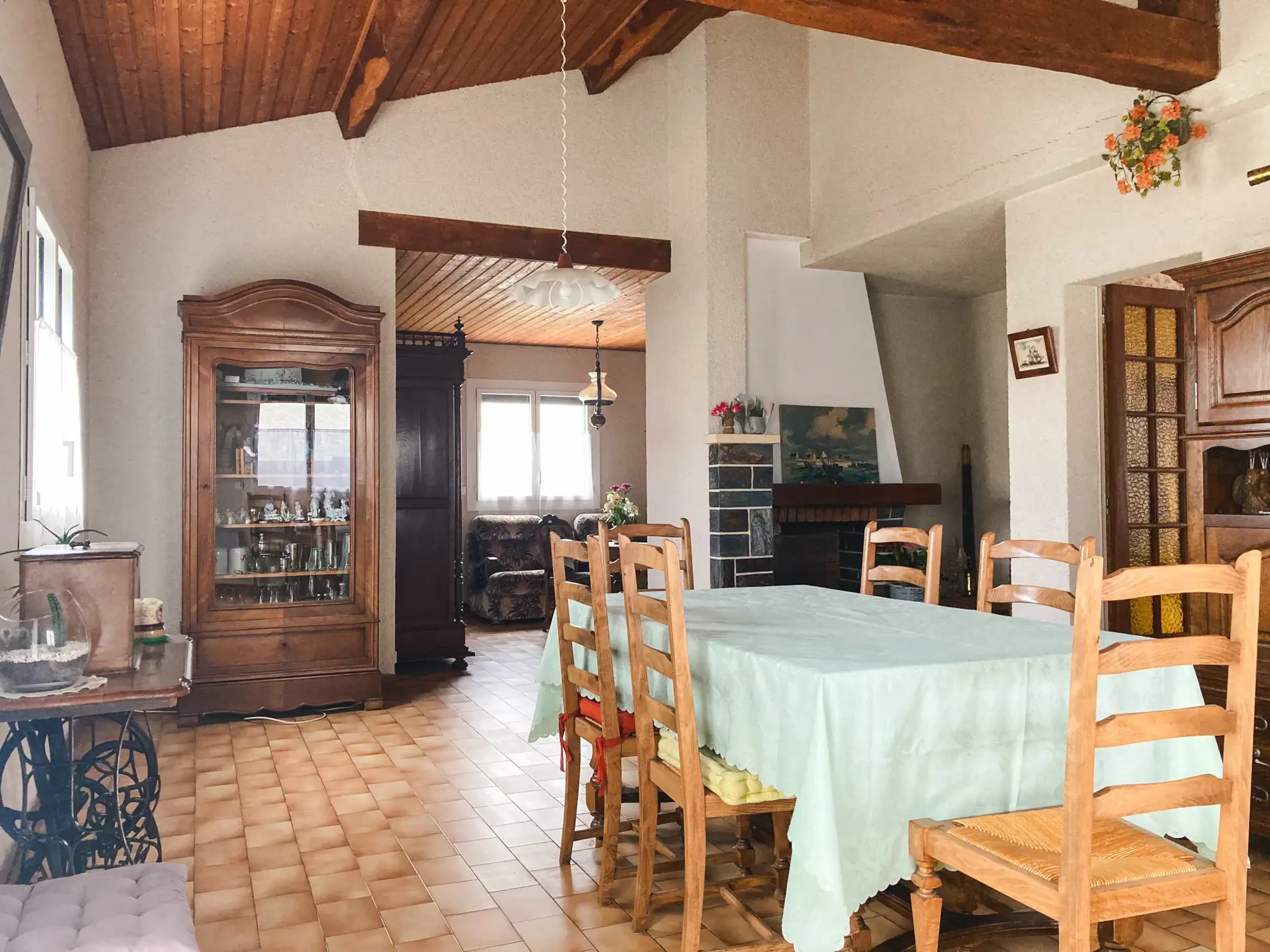Maison à rénover de 60 m² à Préfailles avec potentiel de rénovation et terrasse 