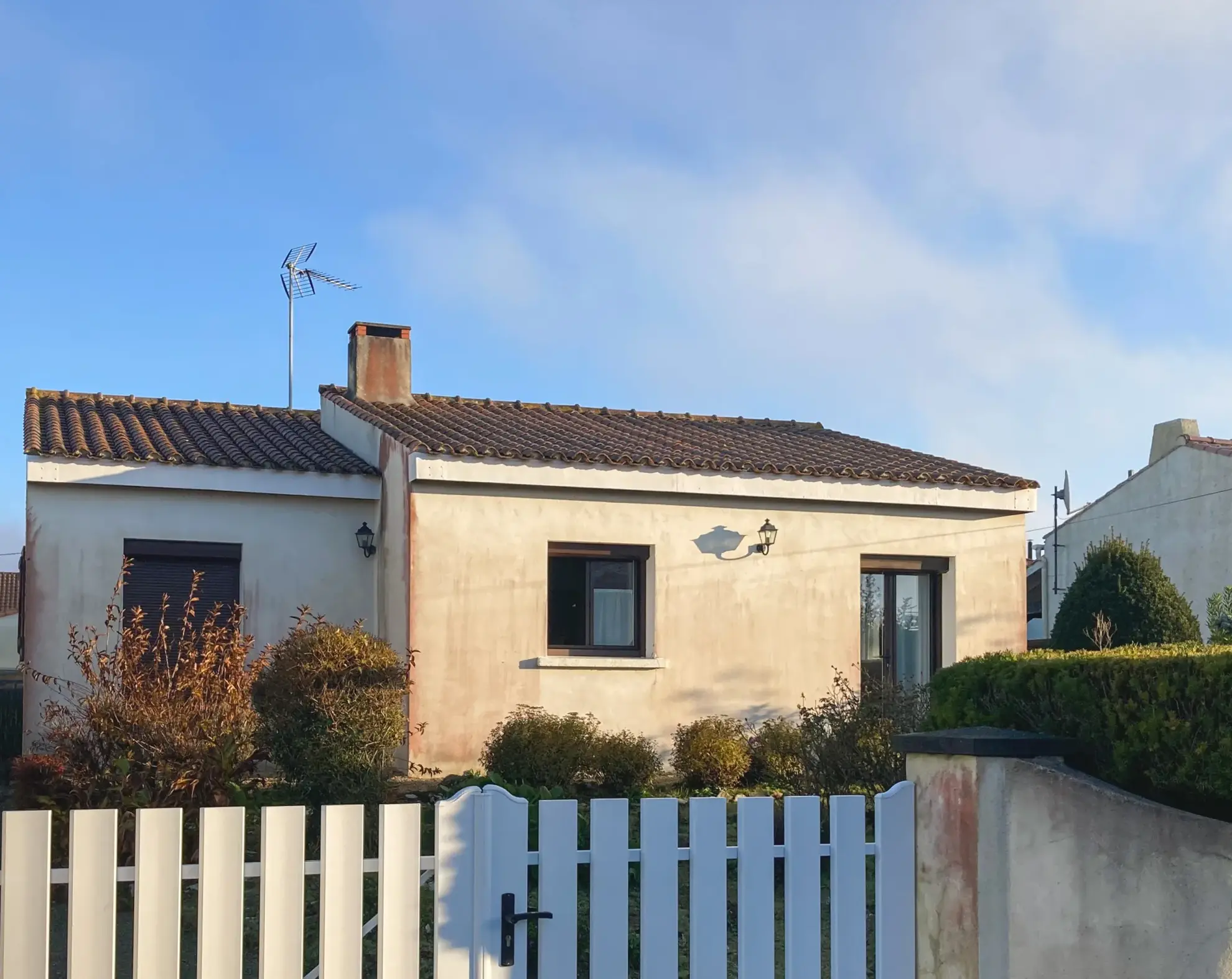 Maison à rénover de 60 m² à Préfailles avec potentiel de rénovation et terrasse 