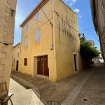 Maison de village avec terrasse, garage et vues imprenables à Alignan-du-Vent