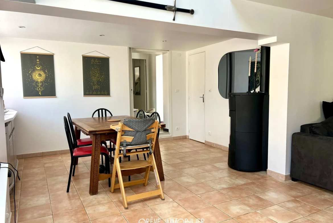 Maison 6 pièces de 110 m² à Crevin proche Rennes 