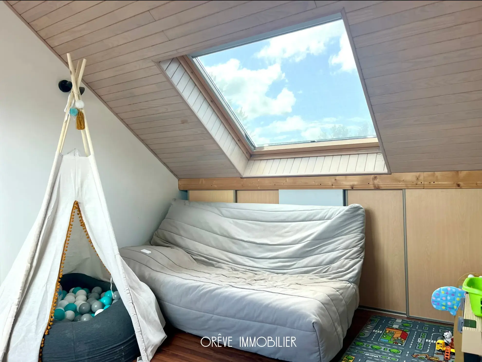 Maison 6 pièces de 110 m² à Crevin proche Rennes 