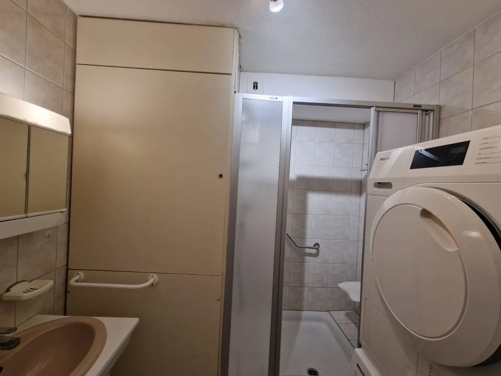 Appartement F3 à Waldighoffen avec ascenseur, cave et parking - Superficie 71,56 m² 