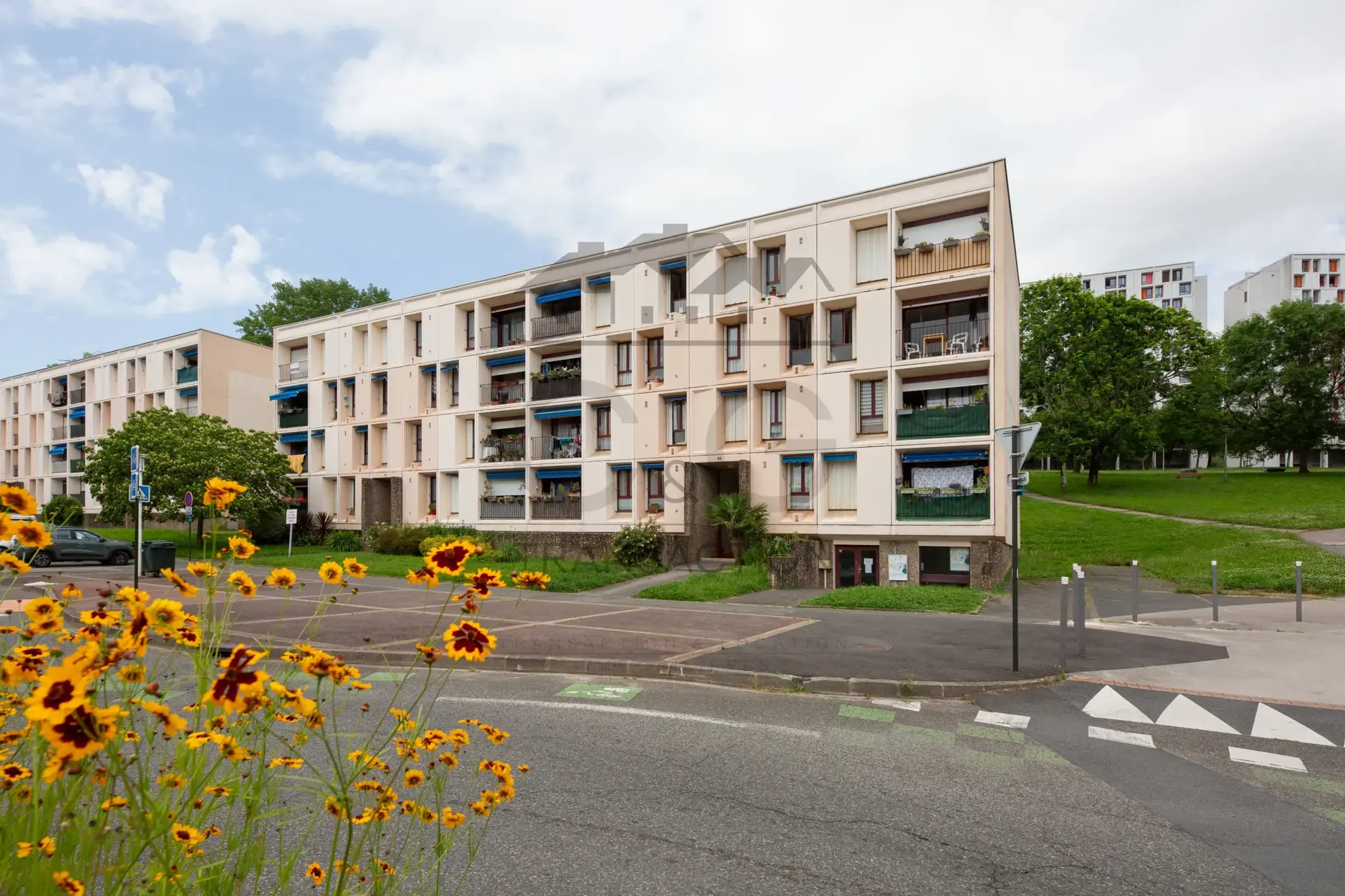 Bel appartement T4 de 73 m² avec balcon à Bayonne Saint Croix 