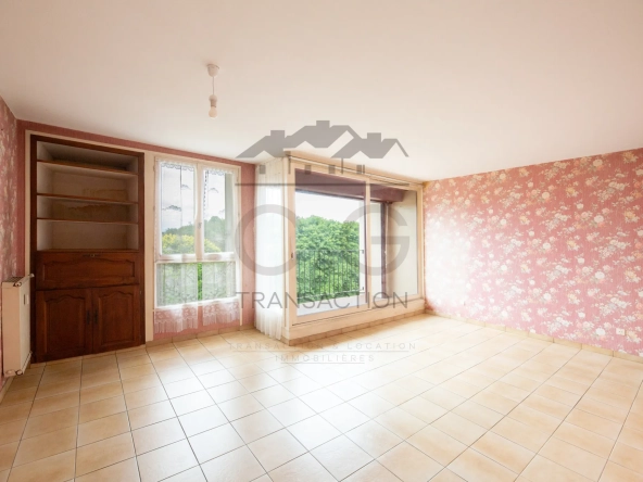 Bel appartement T4 de 73 m² avec balcon à Bayonne Saint Croix
