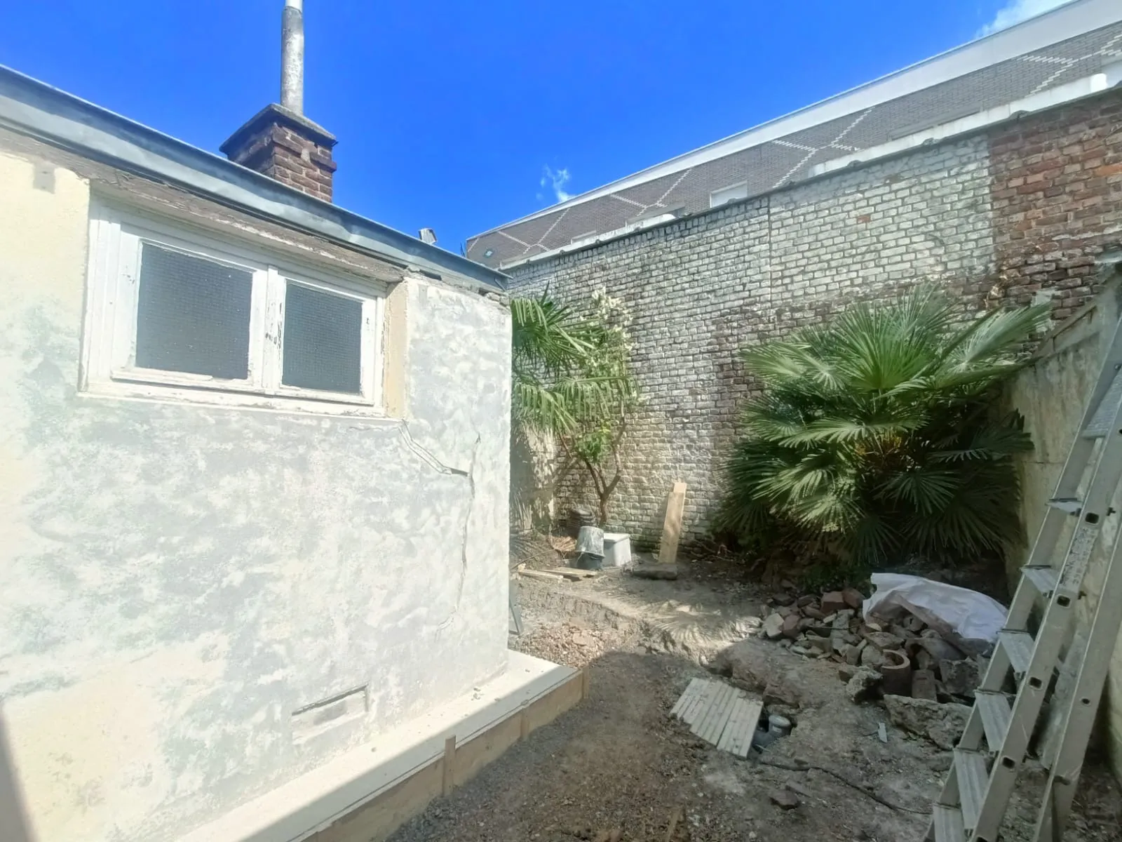 Maison à travaux de 97m² à Roubaix proche du Parc Barbieux et de l'EDHEC 