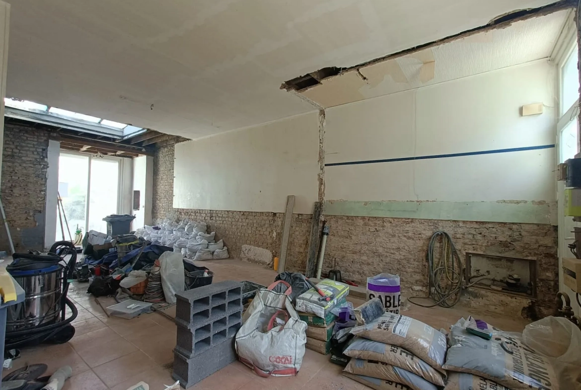 Maison à travaux de 97m² à Roubaix proche du Parc Barbieux et de l'EDHEC 