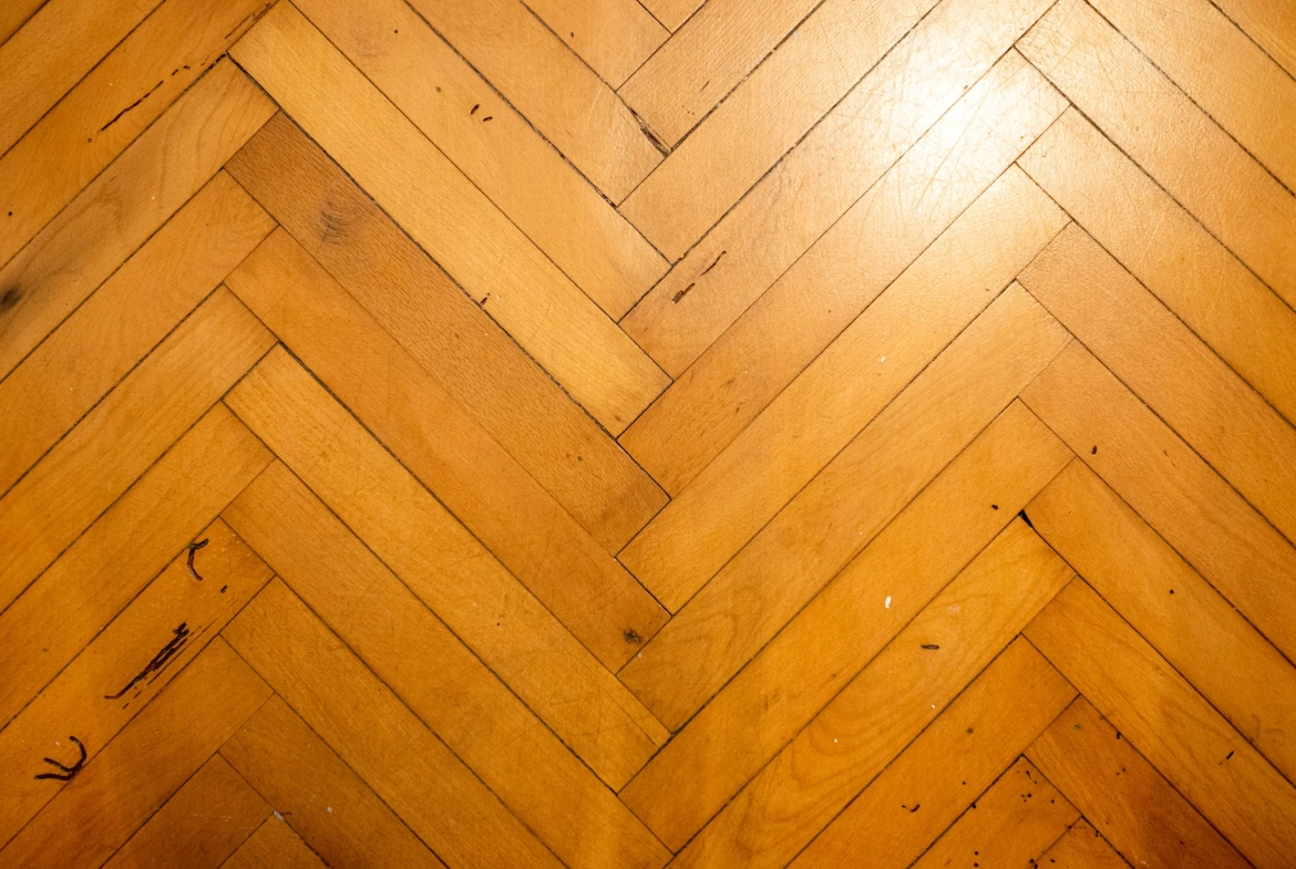 Appartement 2 pièces à Nice Libération – 46 m² rénové avec parquet, idéal emplacement 