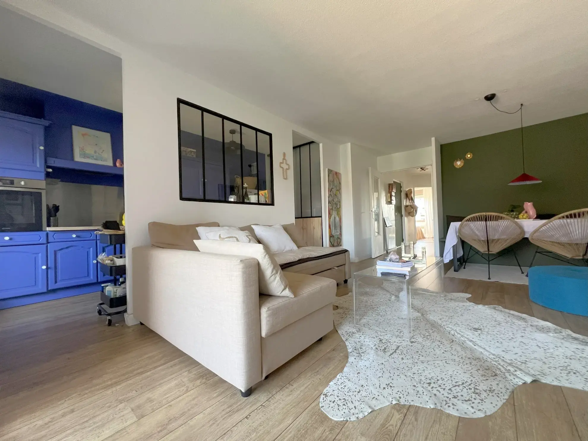 Appartement T3 rénové de 68 m² avec terrasse à Nîmes – Proche allées Jean Jaurès 