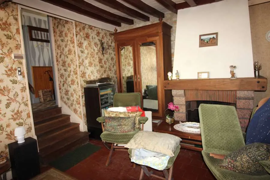Maison à rafraîchir à Varzy proche des commerces - 75 m² habitable 