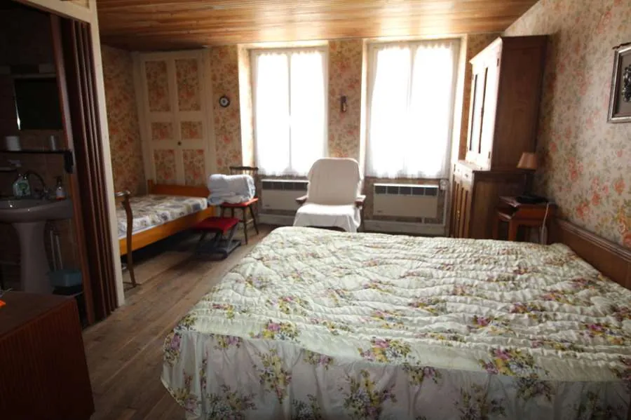 Maison à rafraîchir à Varzy proche des commerces - 75 m² habitable 