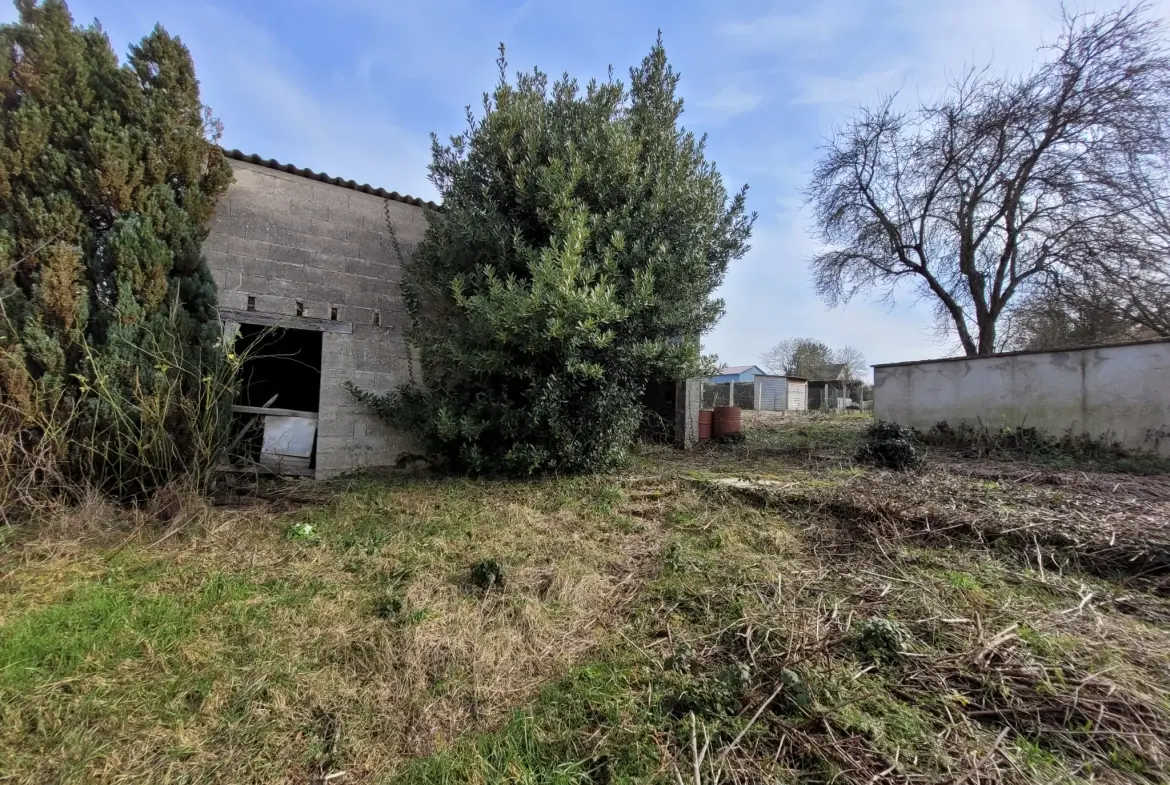 Maison à rénover de 92 m² avec grand terrain dans le Pays d'Othe 
