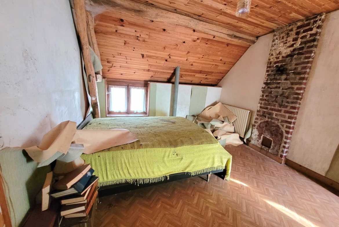Maison à rénover de 92 m² avec grand terrain dans le Pays d'Othe 