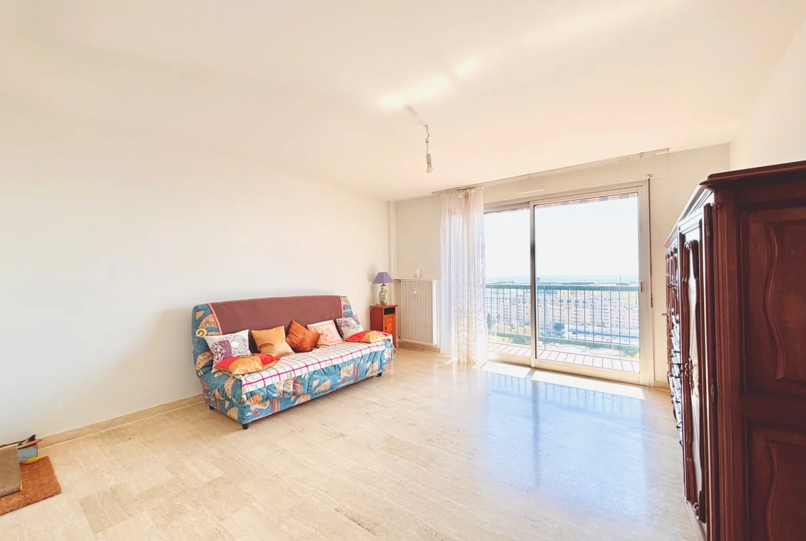 Appartement T4 avec vue panoramique à Nice Saint Augustin 