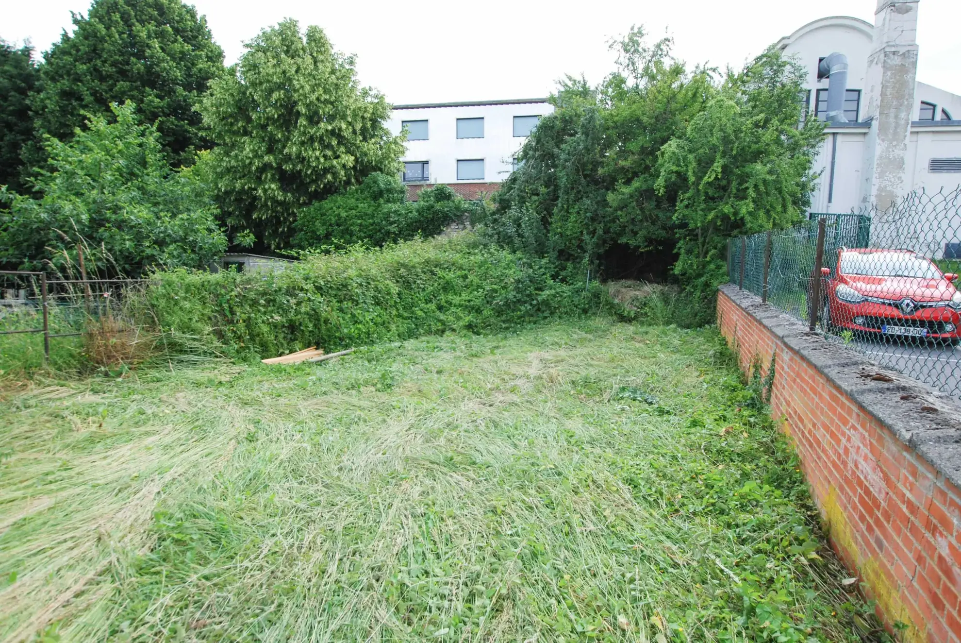 Maison 4 chambres à Jeumont avec jardin et grand potentiel 