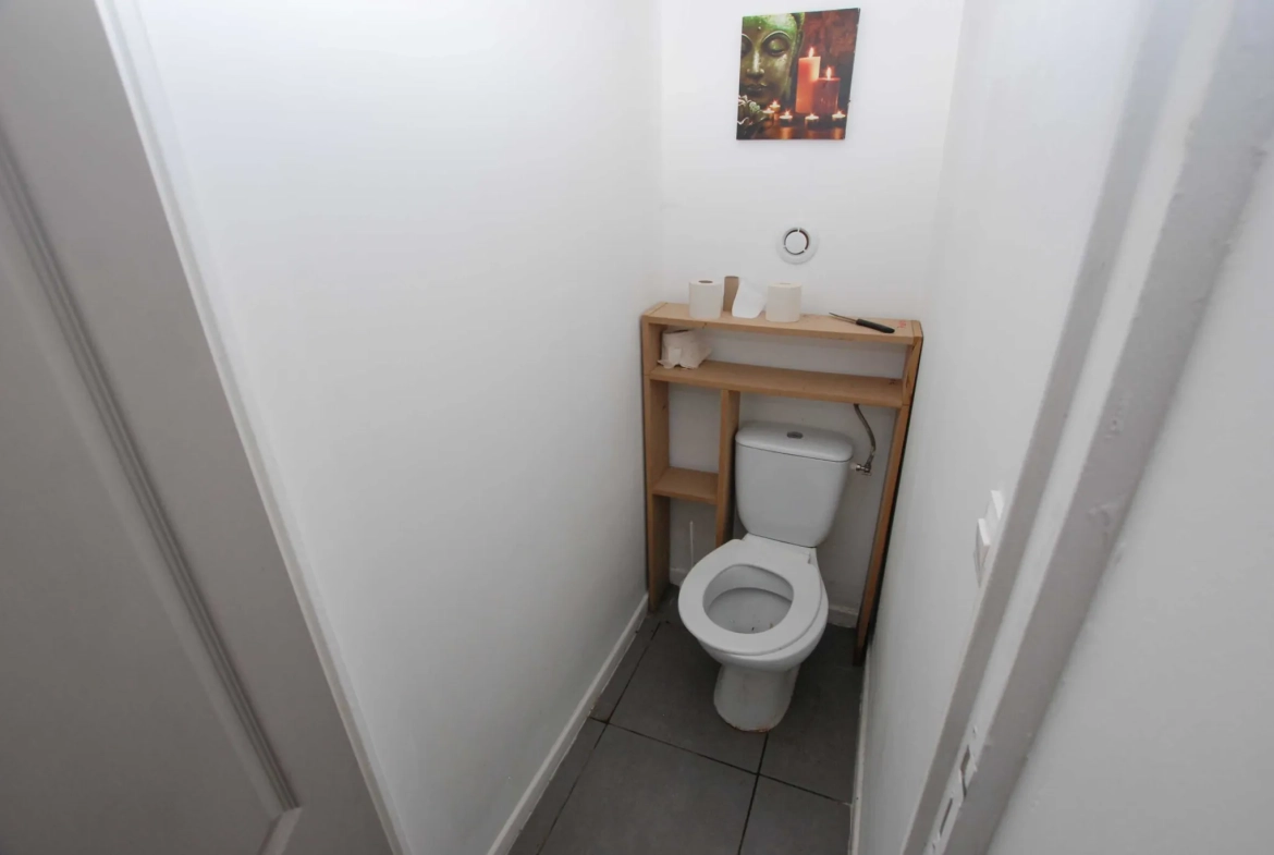 Maison 4 chambres à Jeumont avec jardin et grand potentiel 