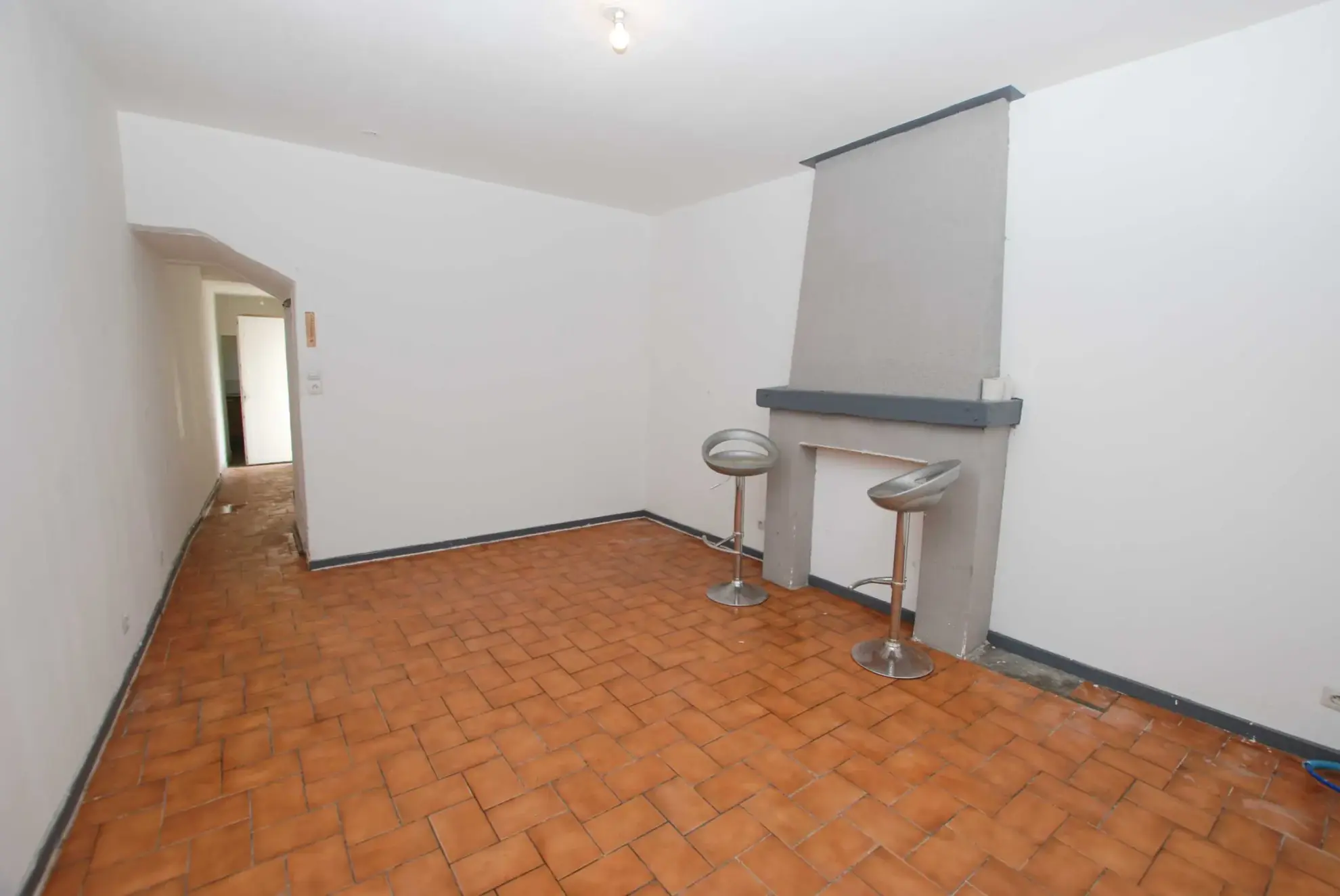 Maison 4 chambres à Jeumont avec jardin et grand potentiel 