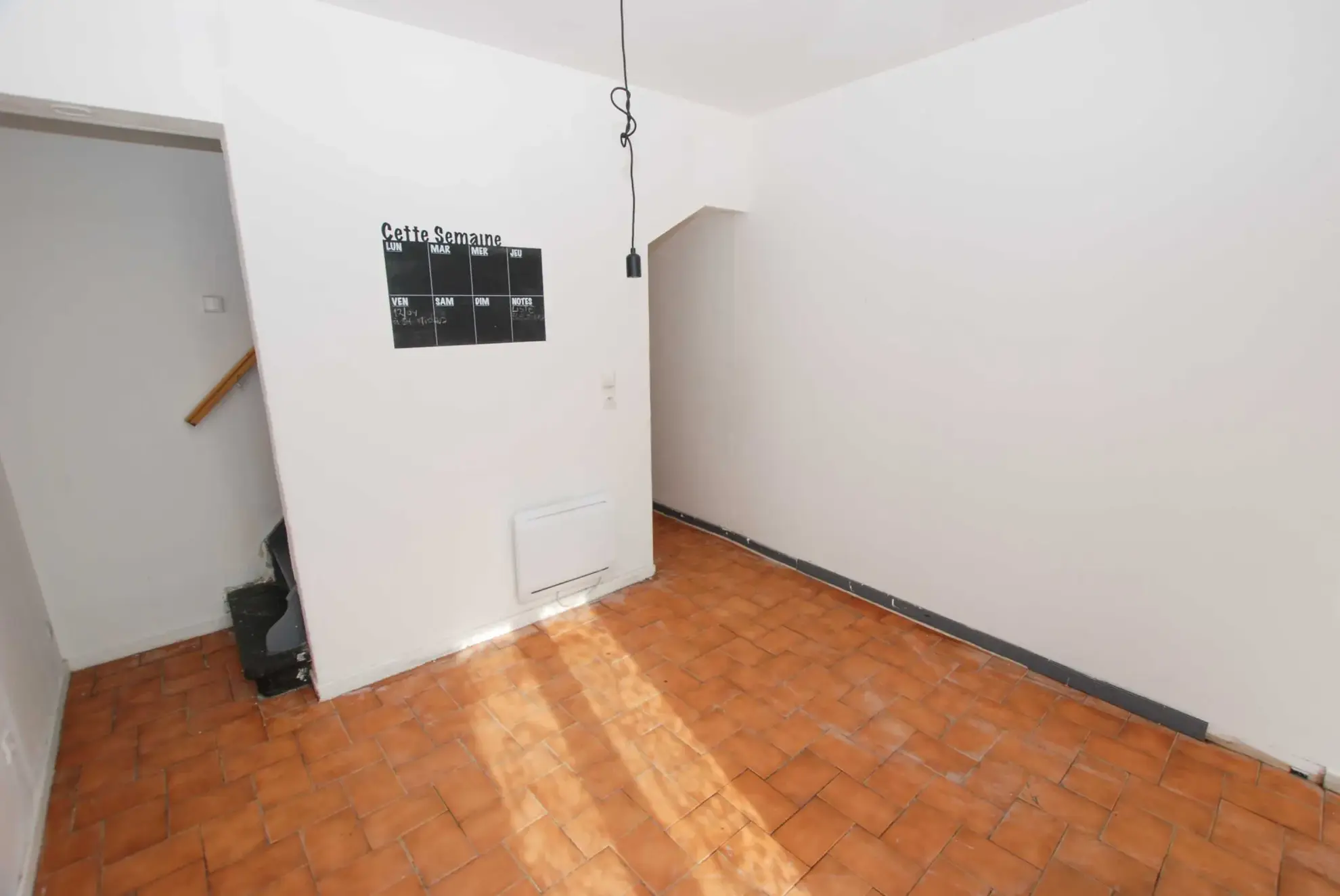 Maison 4 chambres à Jeumont avec jardin et grand potentiel 