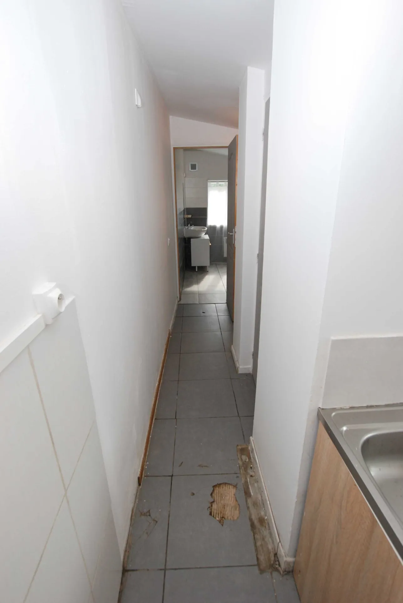 Maison 4 chambres à Jeumont avec jardin et grand potentiel 