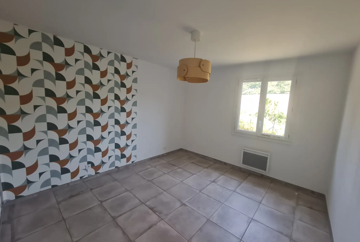 Maison de village à rafraîchir à Conques-sur-Orbiel - 113,14 m2 avec potentiel de rénovation 