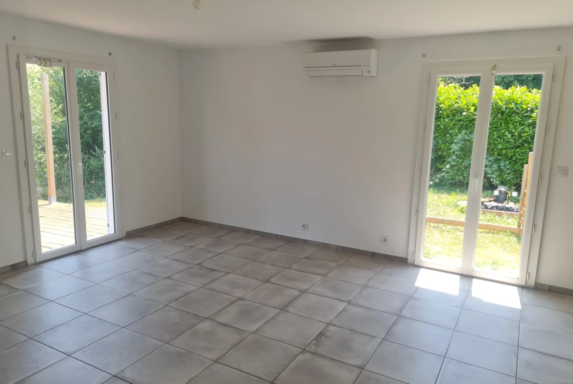 Maison de village à rafraîchir à Conques-sur-Orbiel - 113,14 m2 avec potentiel de rénovation 