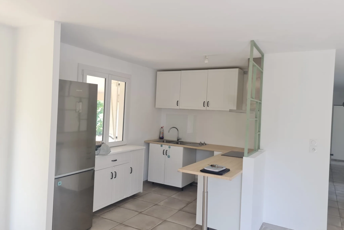 Maison de village à rafraîchir à Conques-sur-Orbiel - 113,14 m2 avec potentiel de rénovation 
