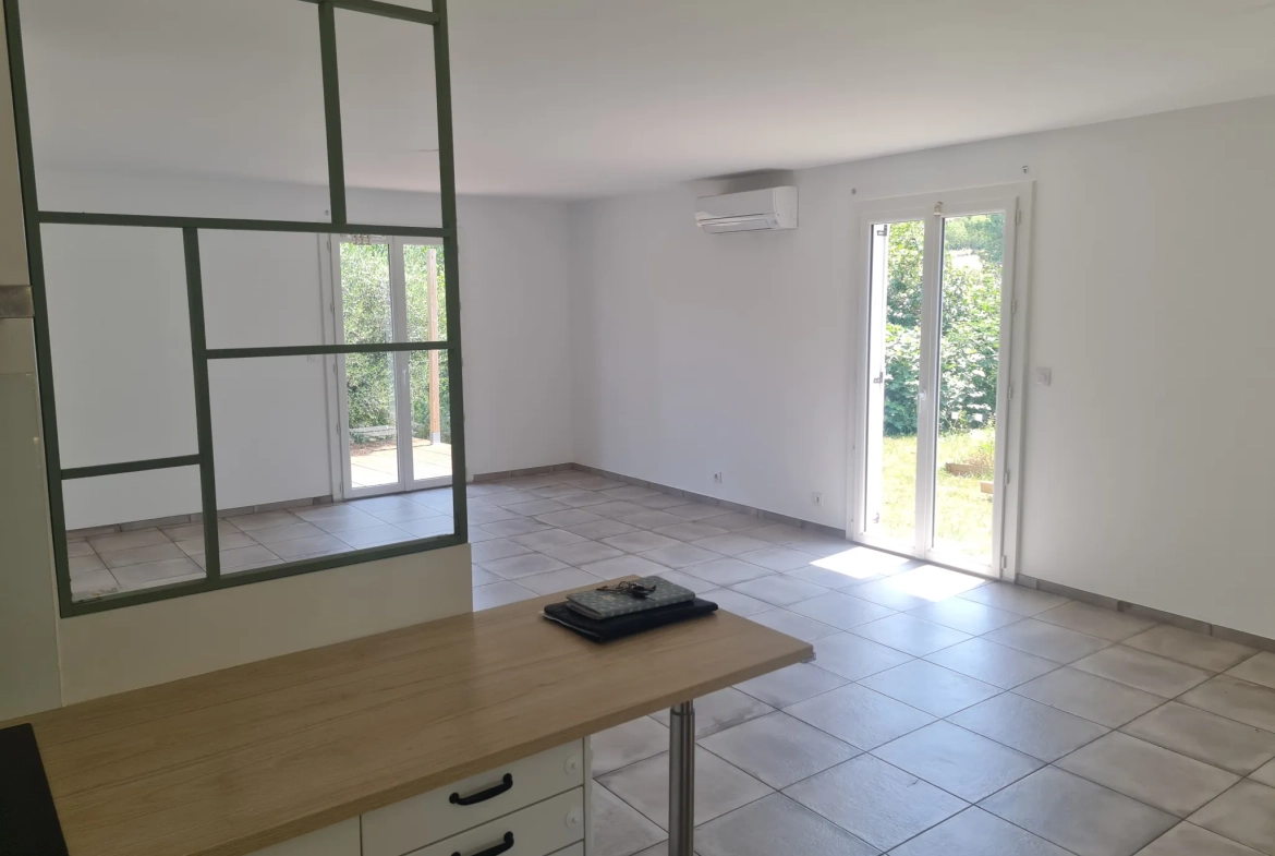 Maison de village à rafraîchir à Conques-sur-Orbiel - 113,14 m2 avec potentiel de rénovation 
